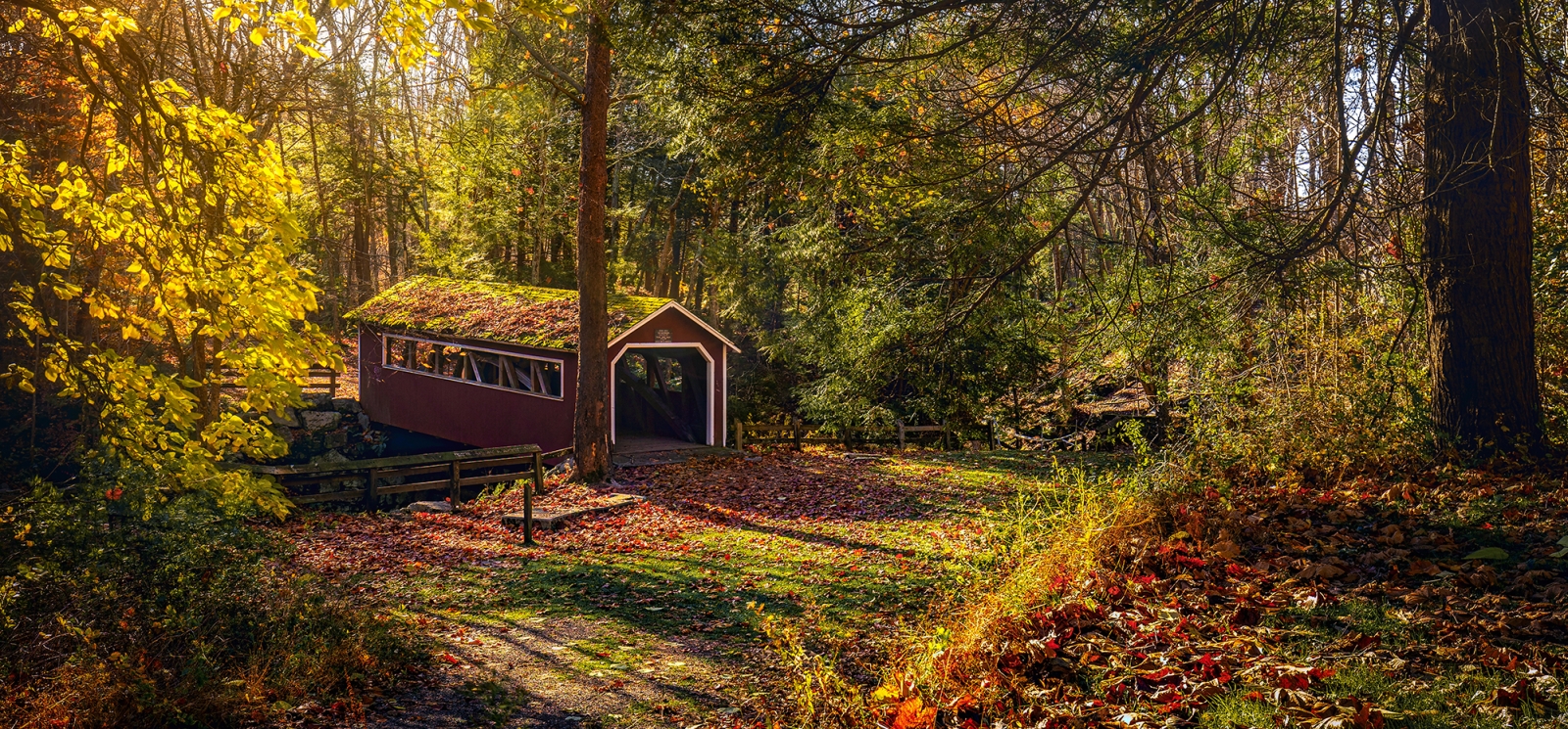 Southford Falls covered bridge in Fall